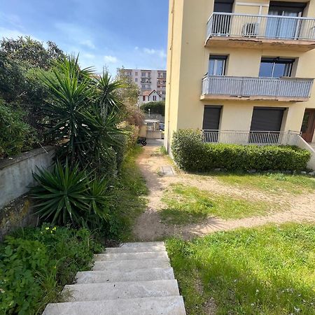 Superbe T2 Avec Place De Parking Ajaccio  Kültér fotó